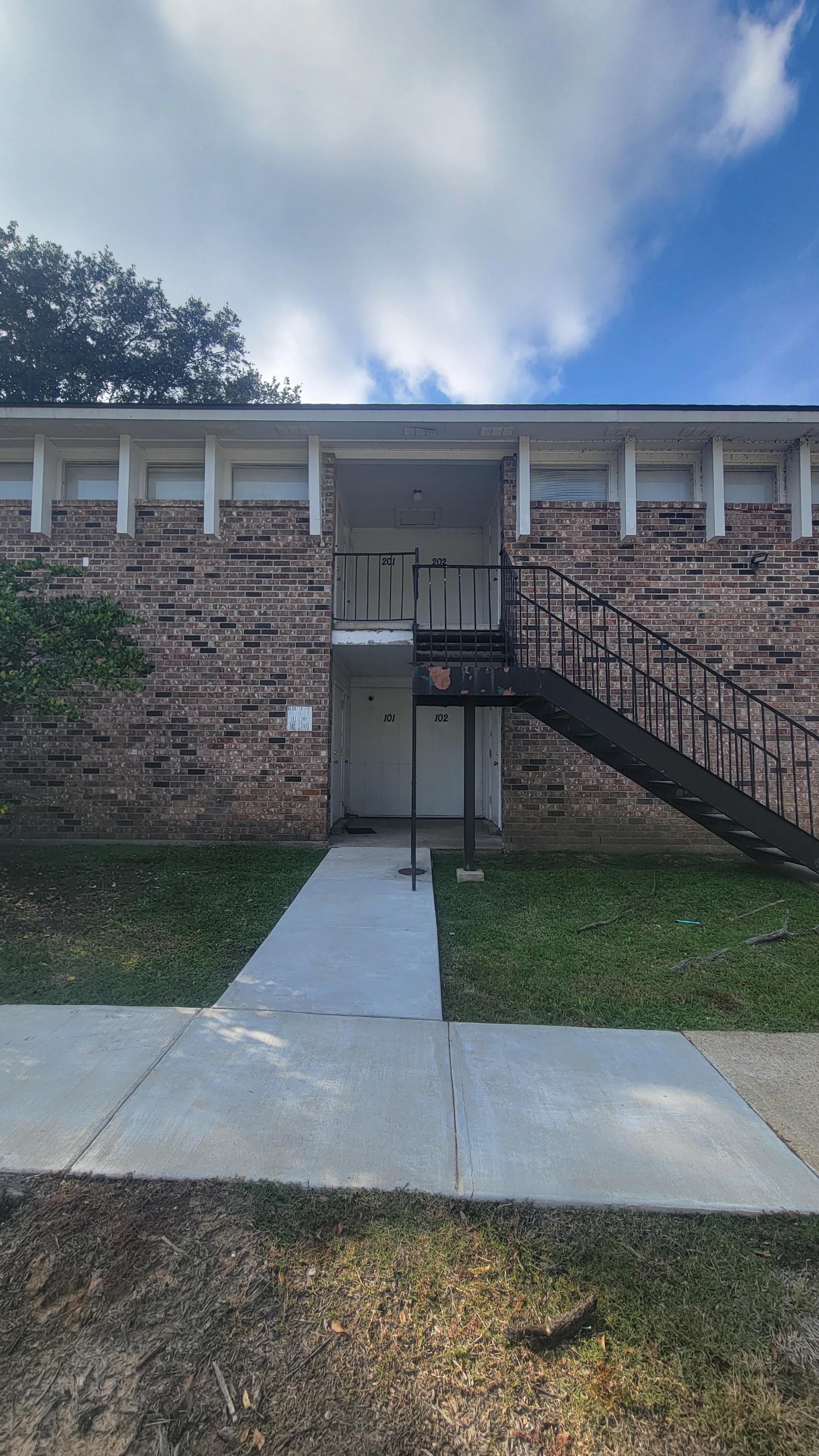 501 Darby Lane, Unit 202