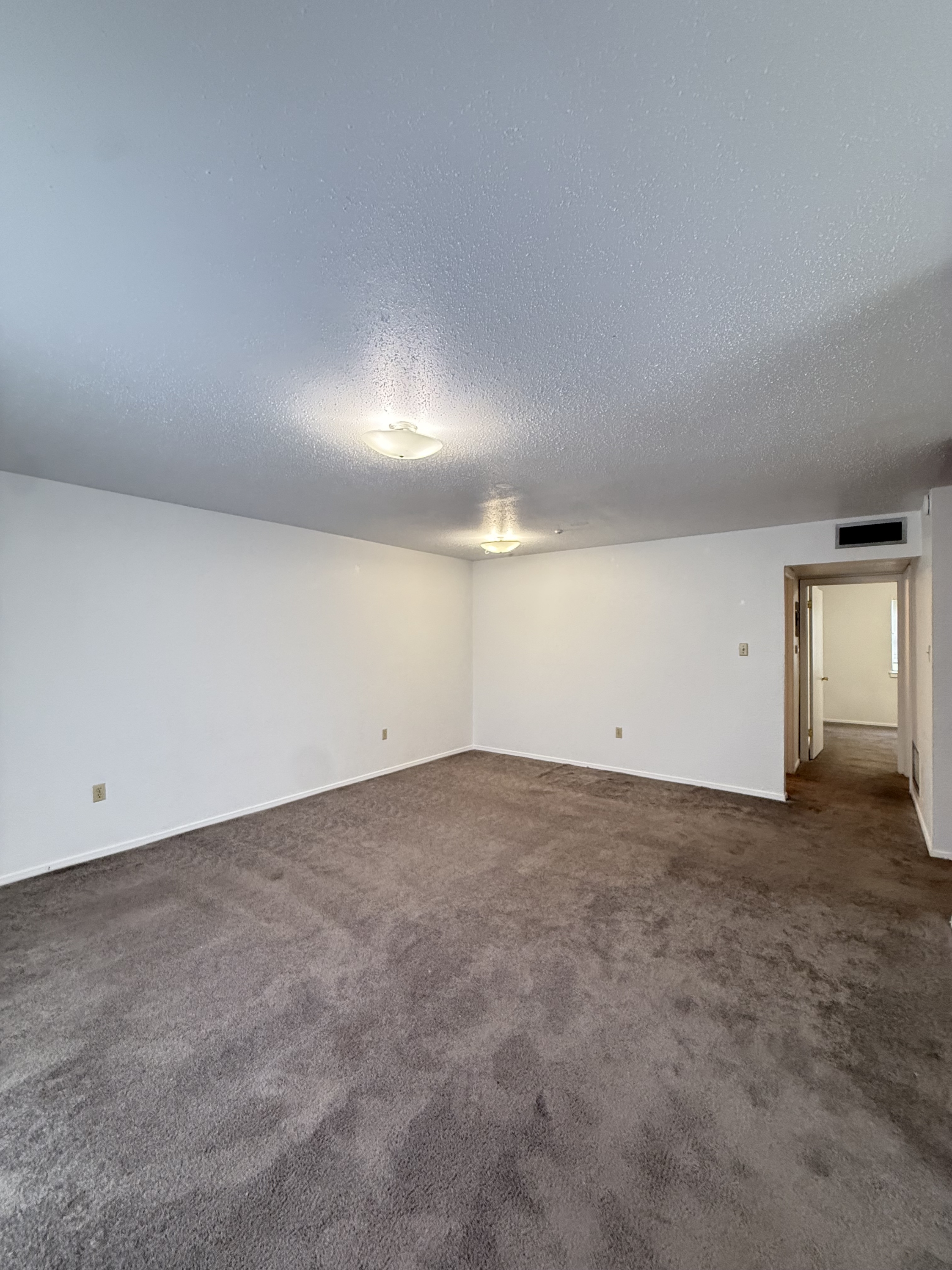 501 Darby Lane, Unit 115
